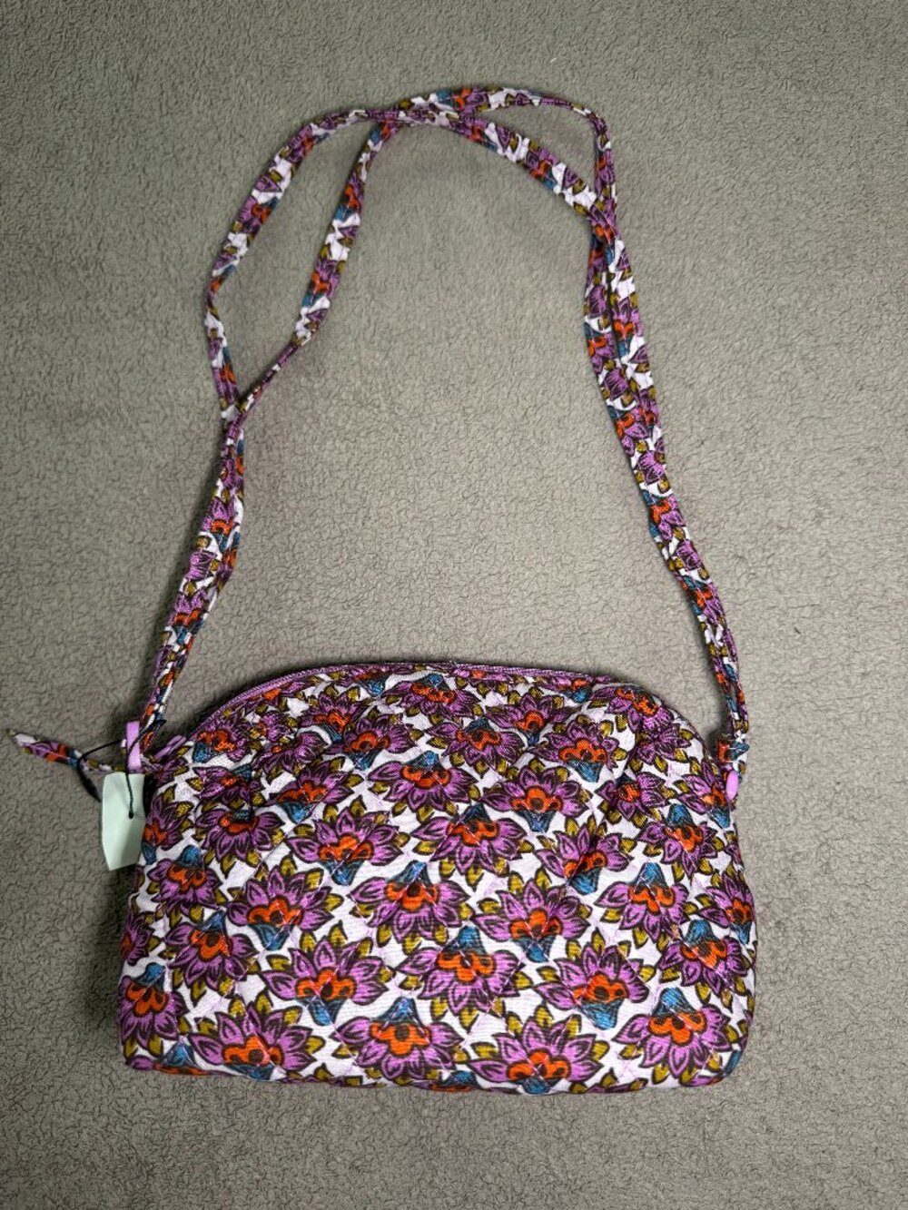 NWT Vera Bradley Floral Scaevola Fan Crossbody Camera Bag